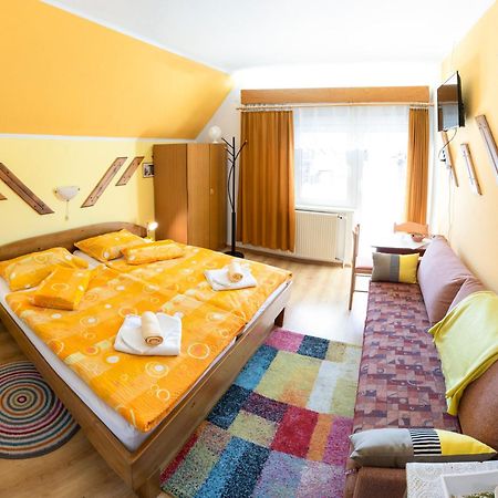Apartments And Rooms Razen Bohinj Eksteriør billede